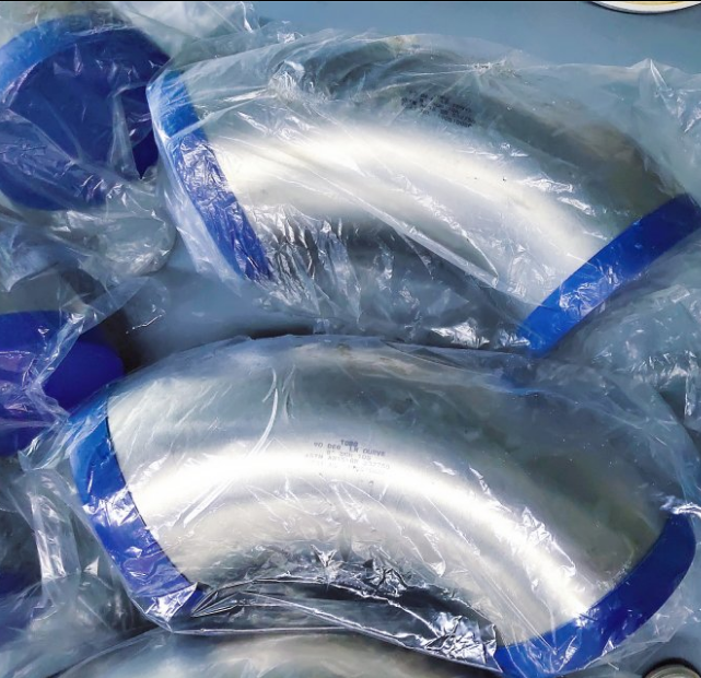 C70600 सामग्री तांबा निकेल कोहनी पाइप लाइनों के लिए कनेक्ट DIN GB ISO JIS मानकों में 1