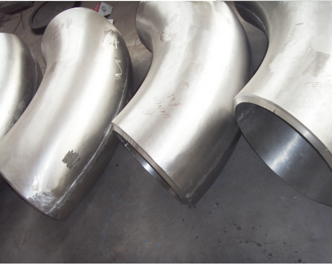 CuNi कोहनी सीमलेस वेल्डेड कंसेंट्रिक एक्सेंट्रिक रेड्यूसर EEMUA 146 C7060x कॉपर निकल 9010 C70600 0