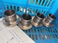 एक करीब से देखें: ISO 9001 प्रमाणपत्र के साथ समान प्रदर्शन स्टब एंड फिटिंग